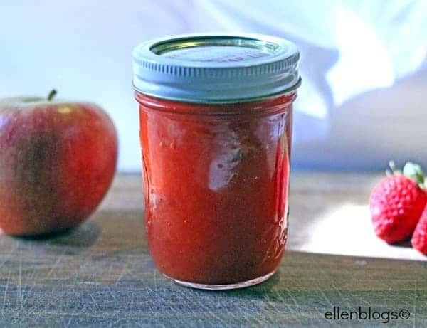 breakfast-recipes-for-kids-strawberry-apple-sauce