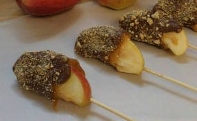 Fun Fall Recipe for Kids: Caramel Apple Pops