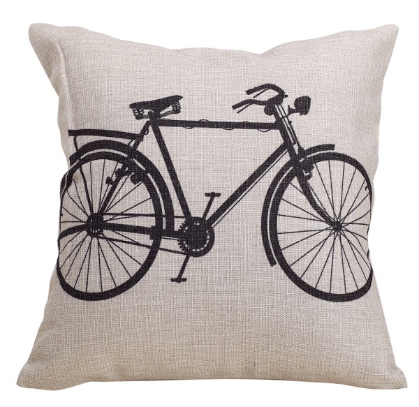 Bicycle Pilow : A lovely bedroom idea for girls