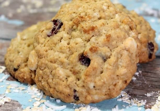 Looking for a healthy raisin recipe that steps outside the usual oatmeal raisin fare? Try these yummy oatmeal raisin coconut cookies with healthier swaps!