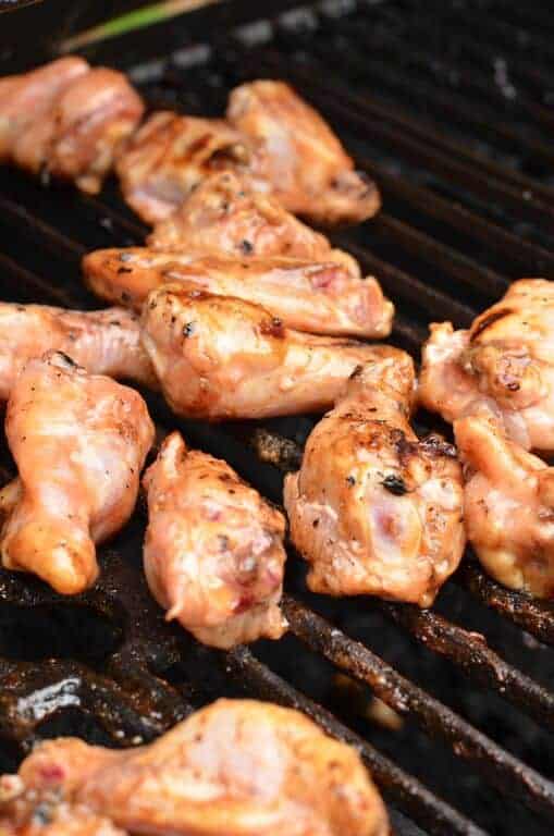 Looking for a delicious BBQ Chicken Wings recipe for all those summer cookouts? Our recipe, made with Hoisin sauce, will definitely earn you praise!