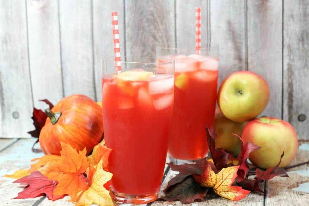 Check out this fun Poison Apple Halloween drink recipe for kids, along with a great recipe for making your own apple cider! 