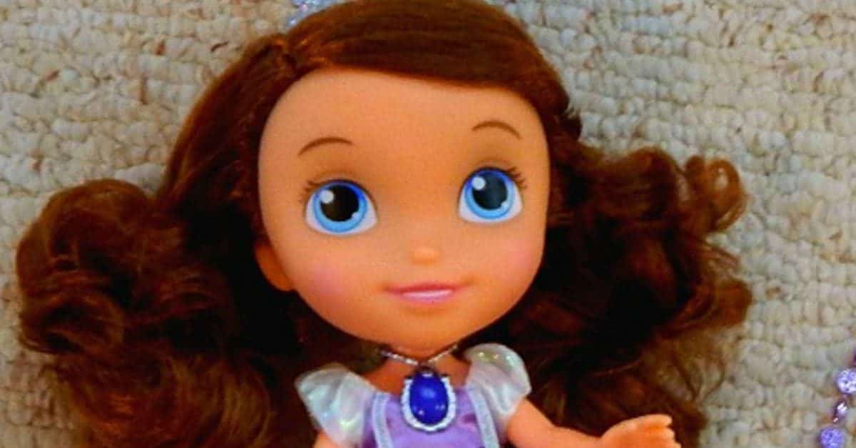 Make playtime extraordinary for your kids with the brand new line of Sofia the First toys! Check out my daughter's reaction to her favorites!