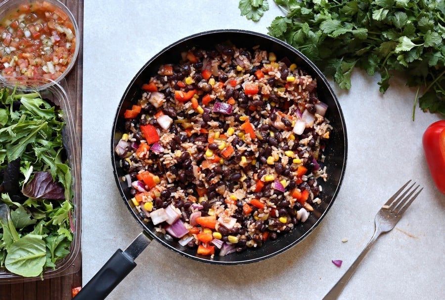 quinoa-salad-vegetarian-recipe