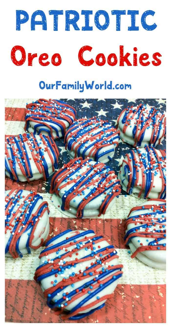 Wow your 4th of July party guests with an amazing dessert without spending hours in the kitchen! You're going to love our patriotic Oreo cookies recipe!