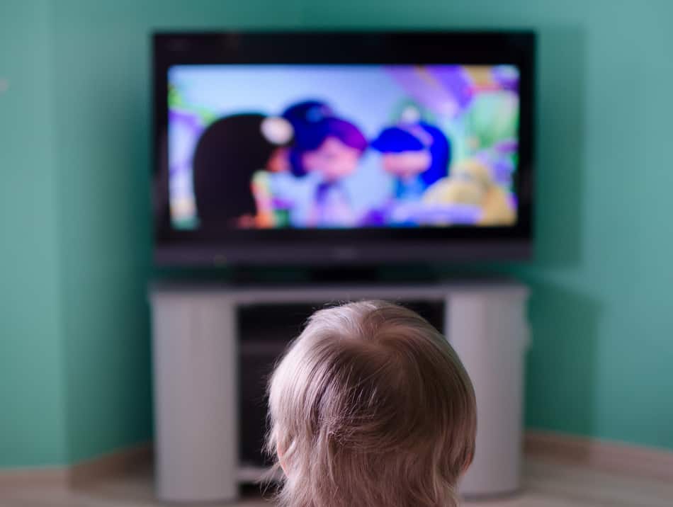 Do you know how to baby proof a TV stand? If not, don’t worry, we’ve got you covered! Read on for tips to help you baby proof that entertainment center the easy way!