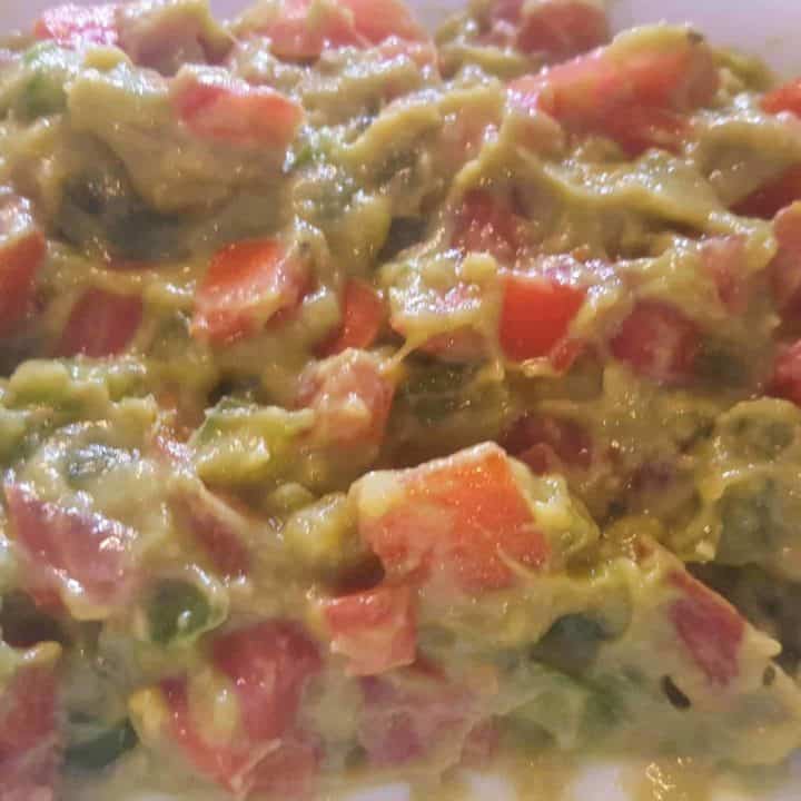 Homemade Homestyle Guacamole